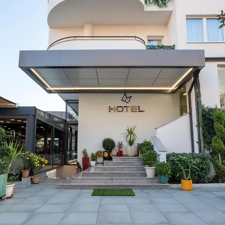 Ξενοδοχείο F&m 2 *