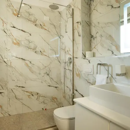 Szálloda F&m 2 Tirana